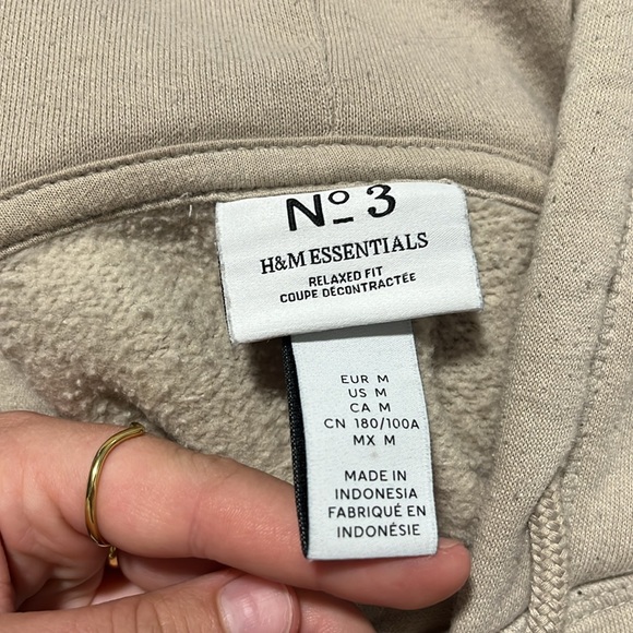 Beige hoodie medium size man - Picture 3 of 3